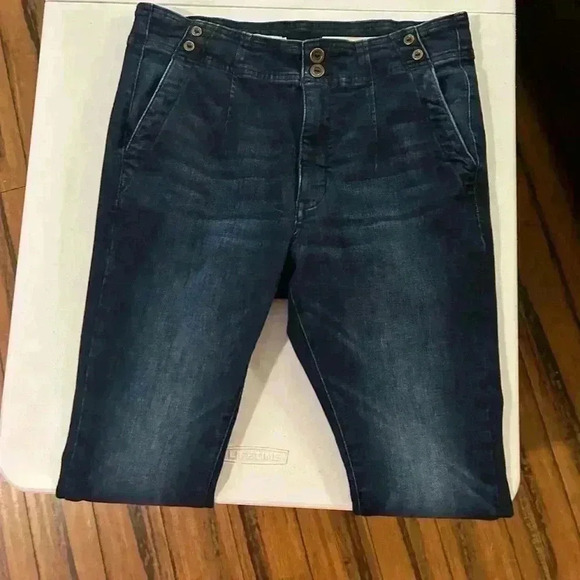 Pilcro and the Letterpress Women’s High Rise Skinny Jeans. Size 32. Dark wash. - Picture 2 of 9